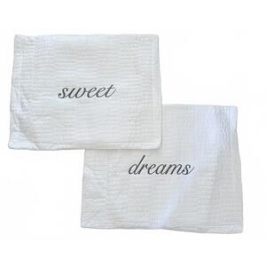 NEW Real Simple Set of 2 Standard Pillow Shams SWEET DREAMS Embroidered 20x25